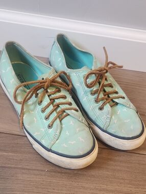 Casual Seagull Print Mint Canvas Sneakers - Women - Size 6